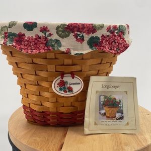 2002 Longaberger Geranium Basket With Plastic Protector, geranium fabric liner